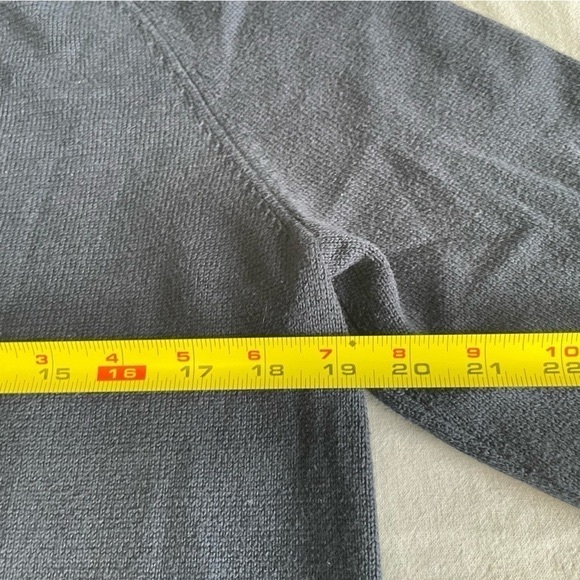 Rhone Hudson Sweater Blue Size Medium - Picture 7 of 9